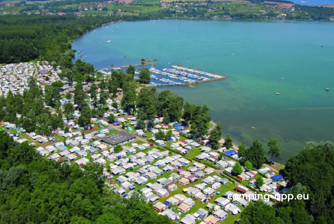 Camping-Port-Plage Avenches
