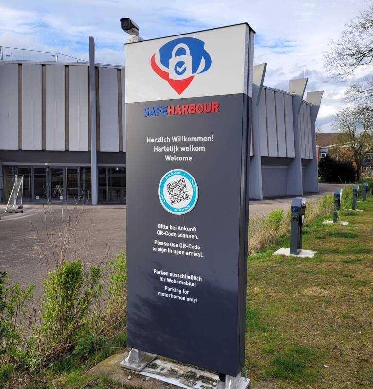 Stellplatz an der Rundsporthalle — Area di sosta in Vreden