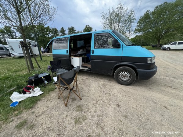 Wohnmobilstellplatz Weidenburg — Photo 4