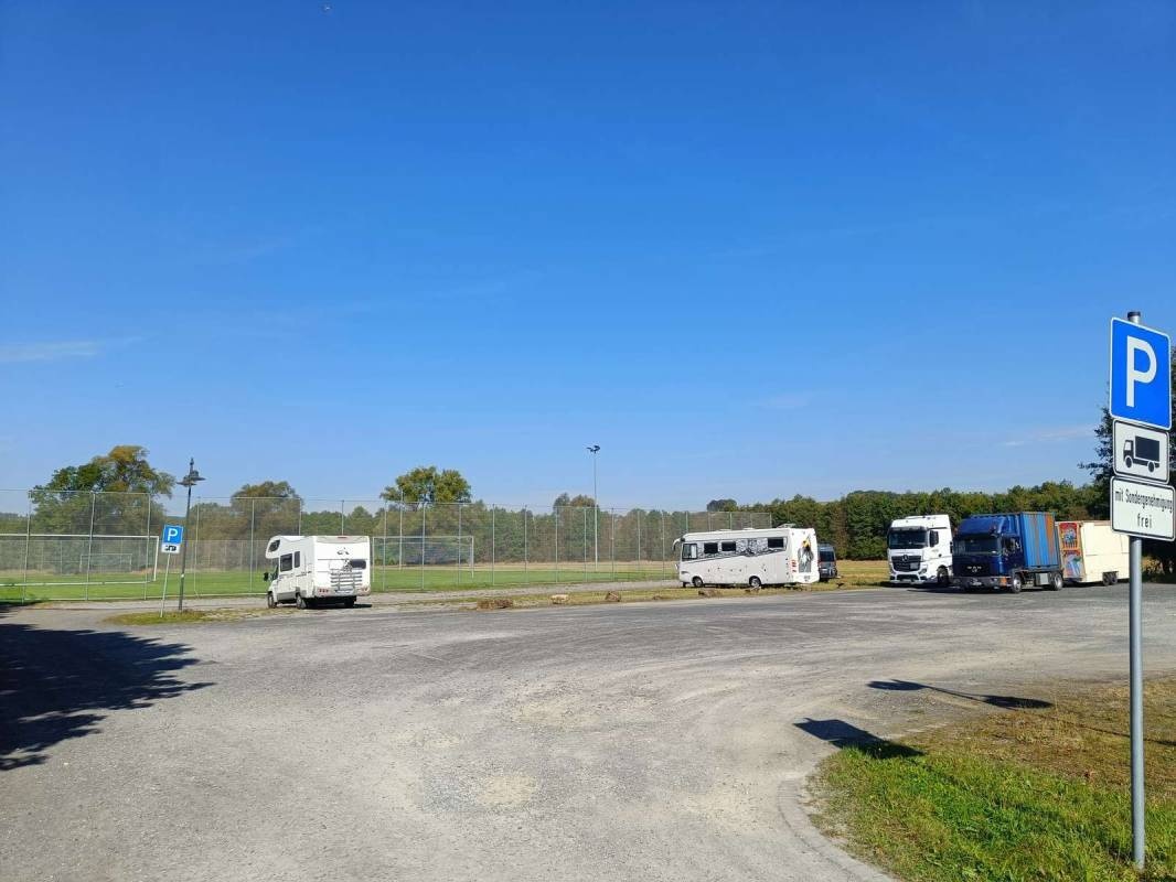 Wohnmobilstellplatz Walldorf — Karavan Sitesi in Walldorf