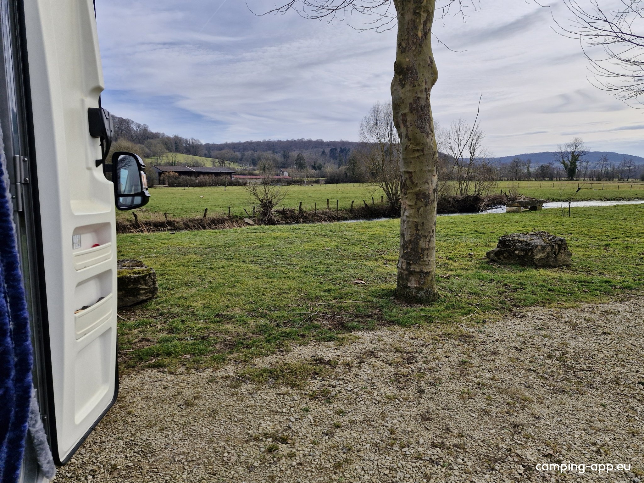 Stellplatz Nogent — Camperplaats in Nogent