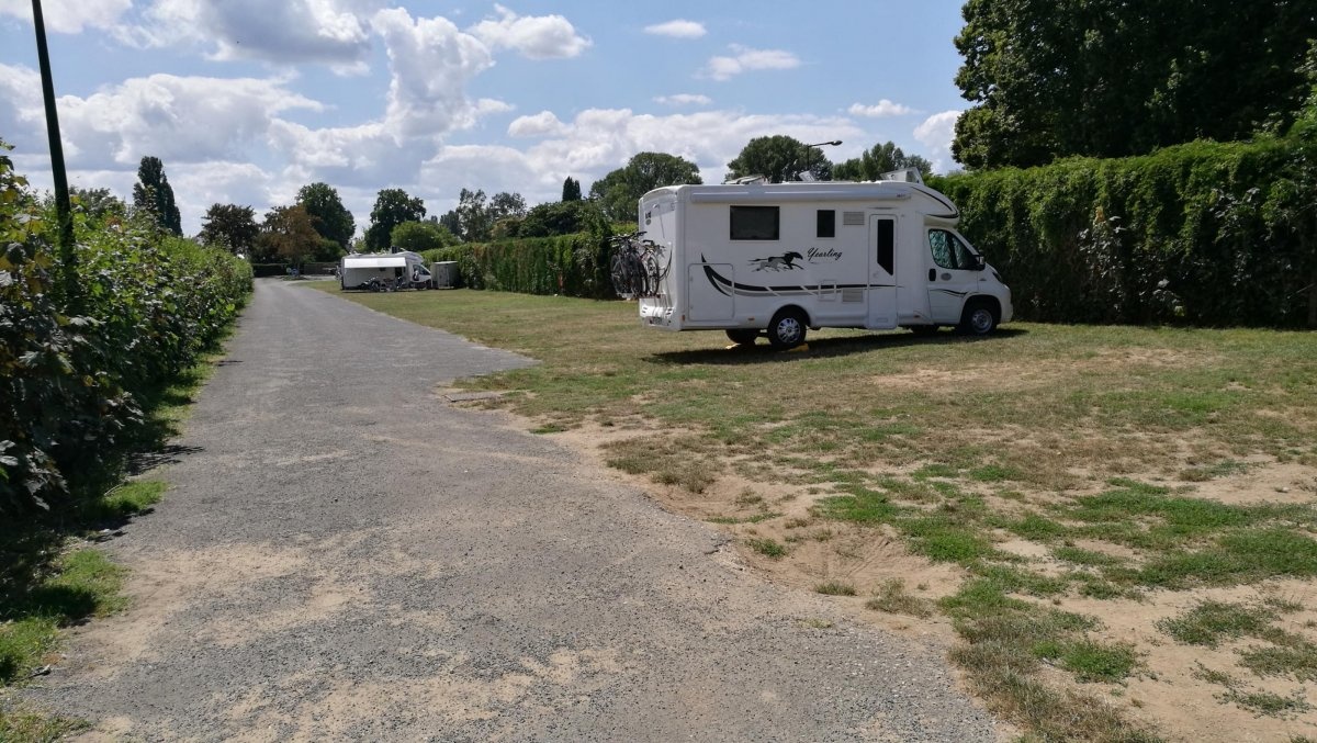 Stellplatz Amboise — Campervan Site in Amboise