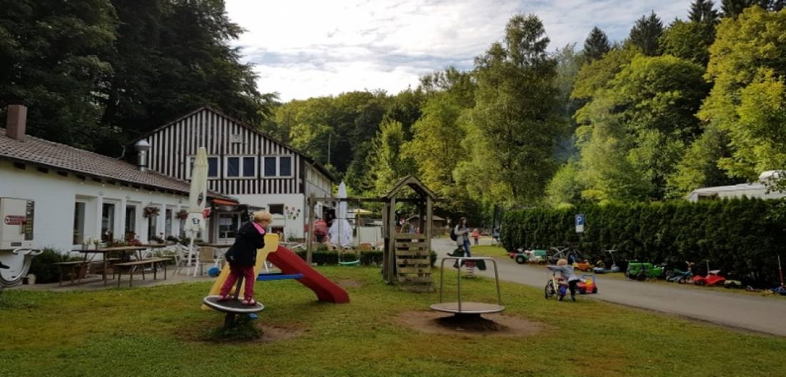 Camping am Niemetal — Campingplatz in Niemetal