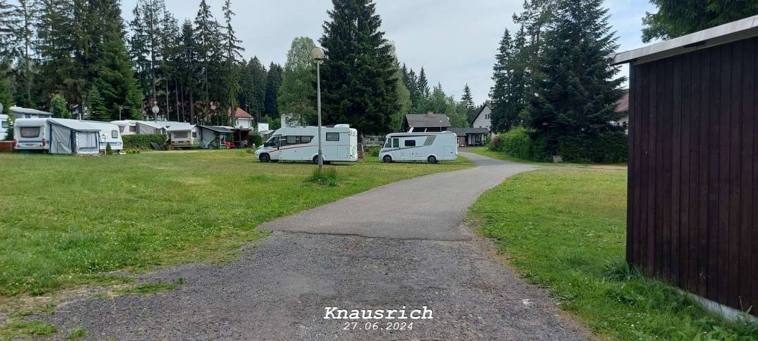 Camping jiskra — Camping Site in Harrachov v Krkonoších 487