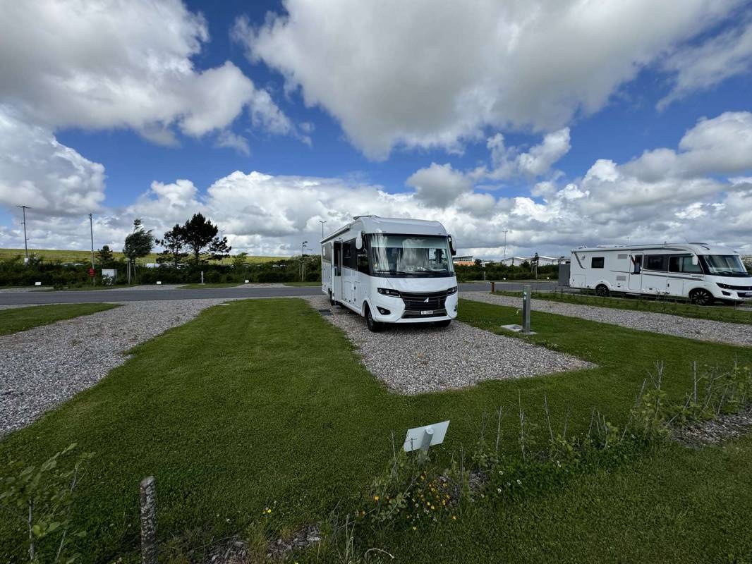 Womo Ankerplatz am Deich — Sítio para autocaravanas in Dagebüll