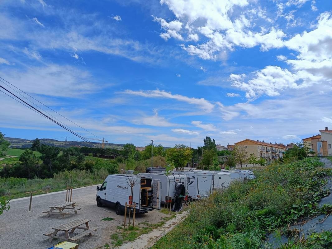 Sant Sadurní d Anoia — Місце для кемперів in Sant Sadurní d'Anoia