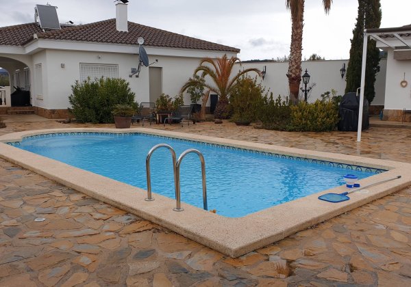 El Nogal - Ayora — Photo 4