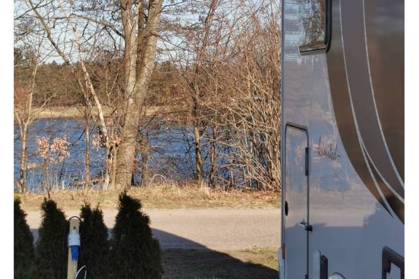 Campingplatz Badeinsel — Stellplatz in Güster