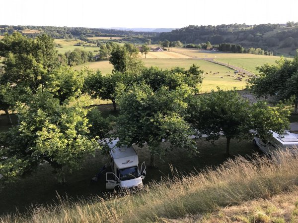 Stellplatz Nozeroy — Photo 2