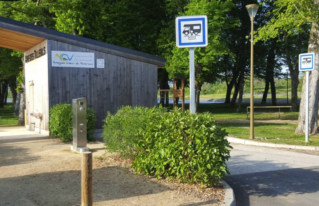 Stellplatz Bazolles — Bobilplass in Bazolles