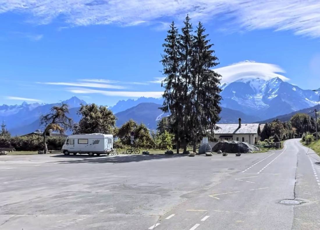 Stellplatz Combloux — Karavan Sitesi in Combloux