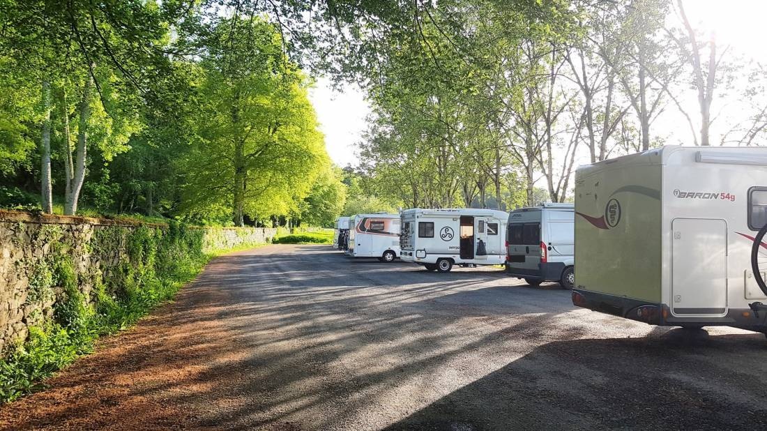 Stellplatzplatz Tréguier — Sp. parking dla kamperów in Tréguier