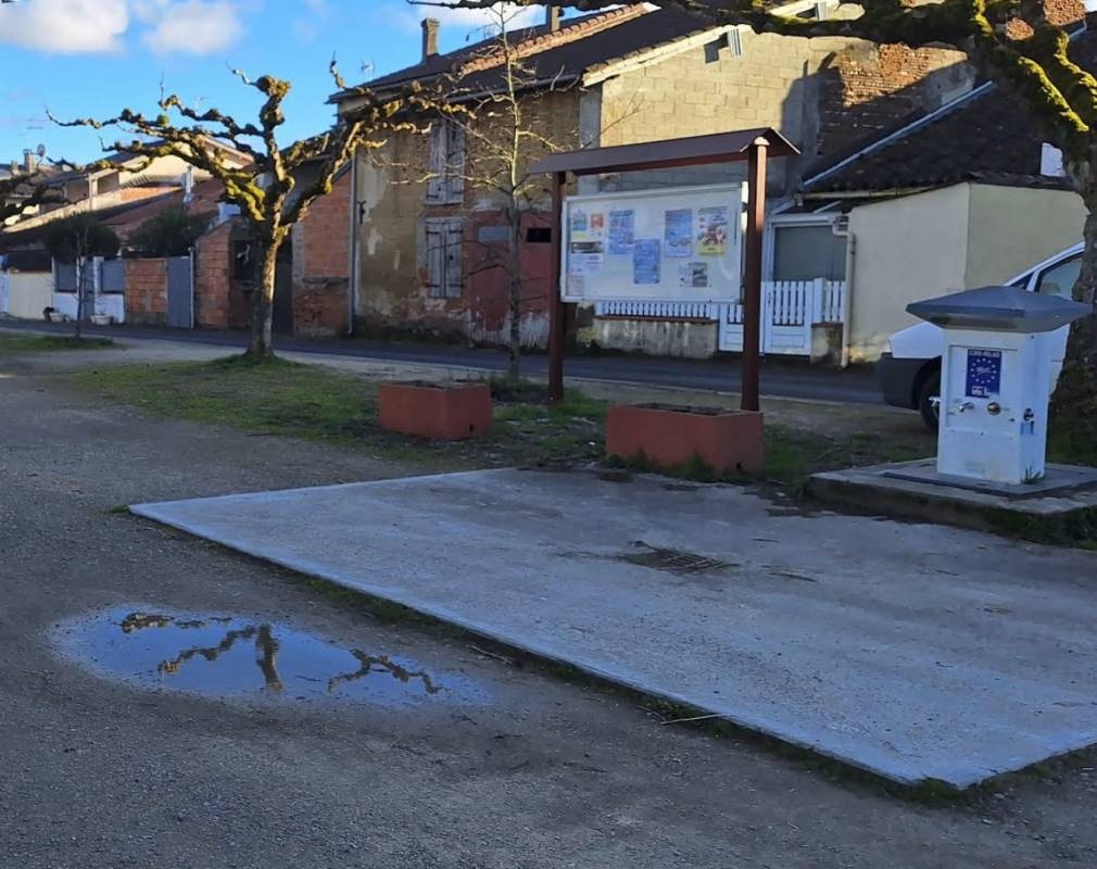 Stellplatz Saint-Nicolas-de-la-Grave — Bobilplass in Saint-Nicolas-de-la-Grave