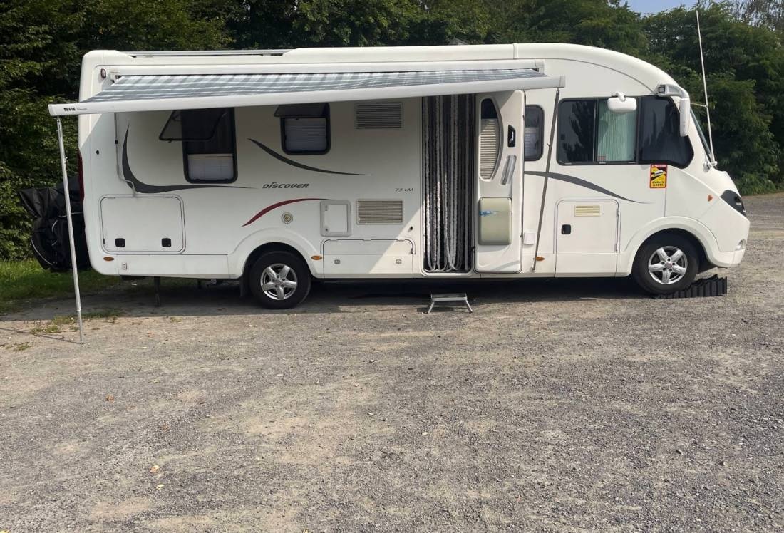 Stellplatz Ducey-Les Chéris — Camperplaats in Ducey-Les Chéris