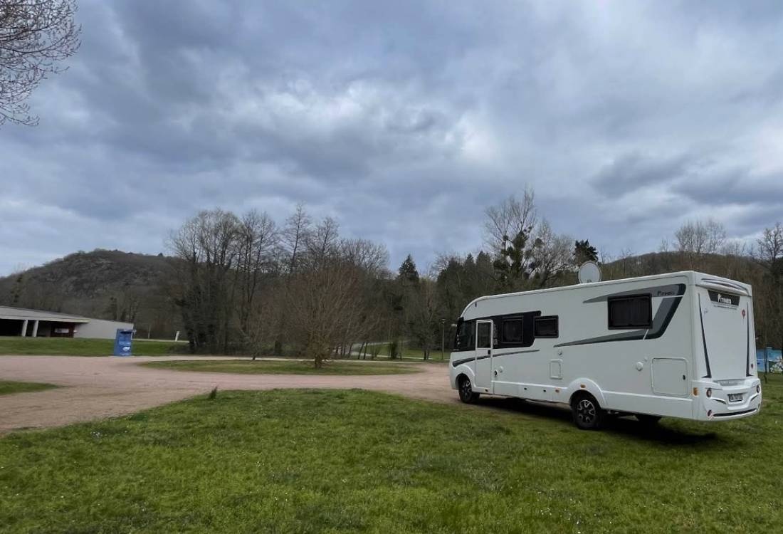 Stellplatz Pouzol — Ställplats in Pouzol