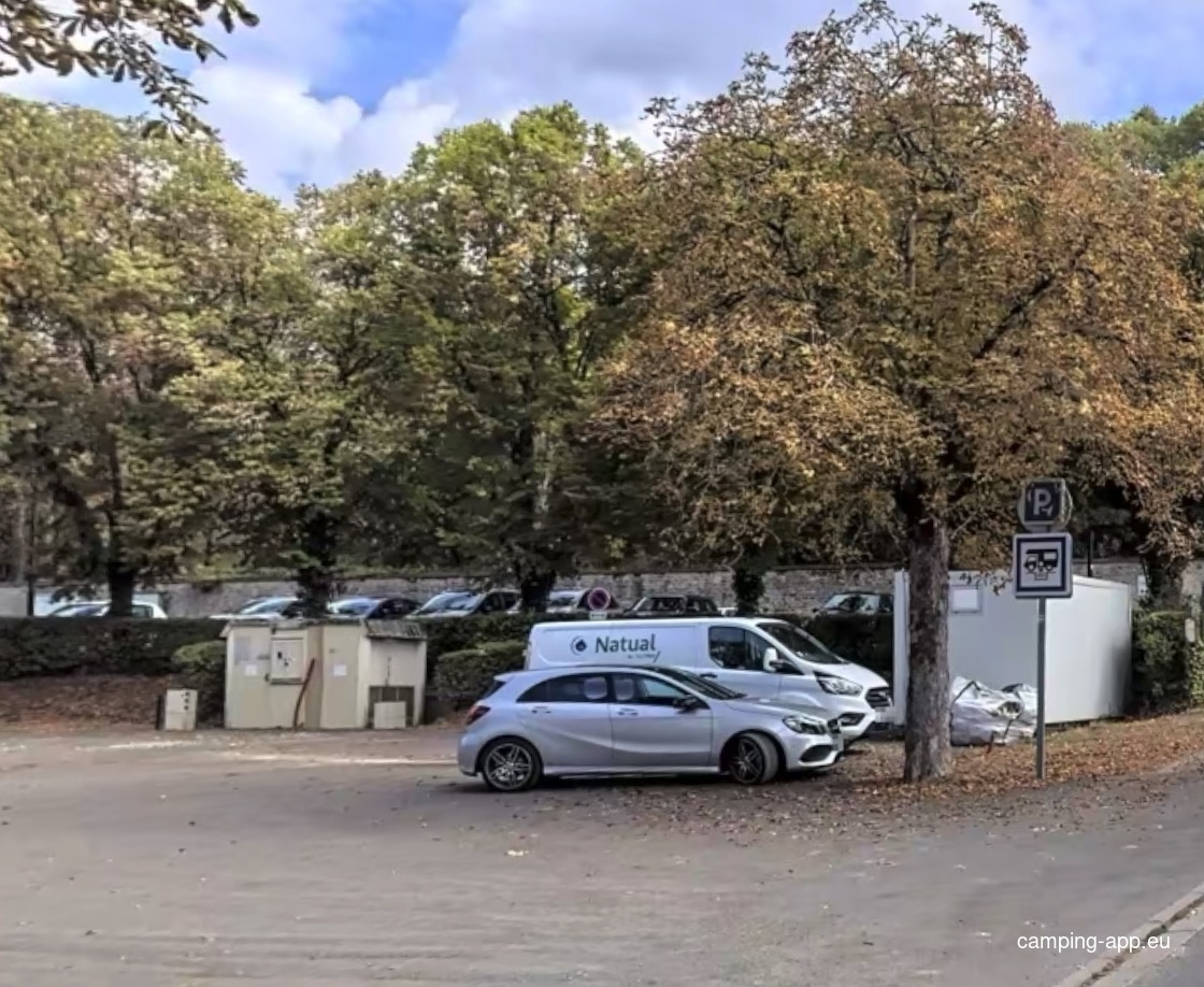 Stellplatz Menetou-Salon — Ställplats in Menetou-Salon