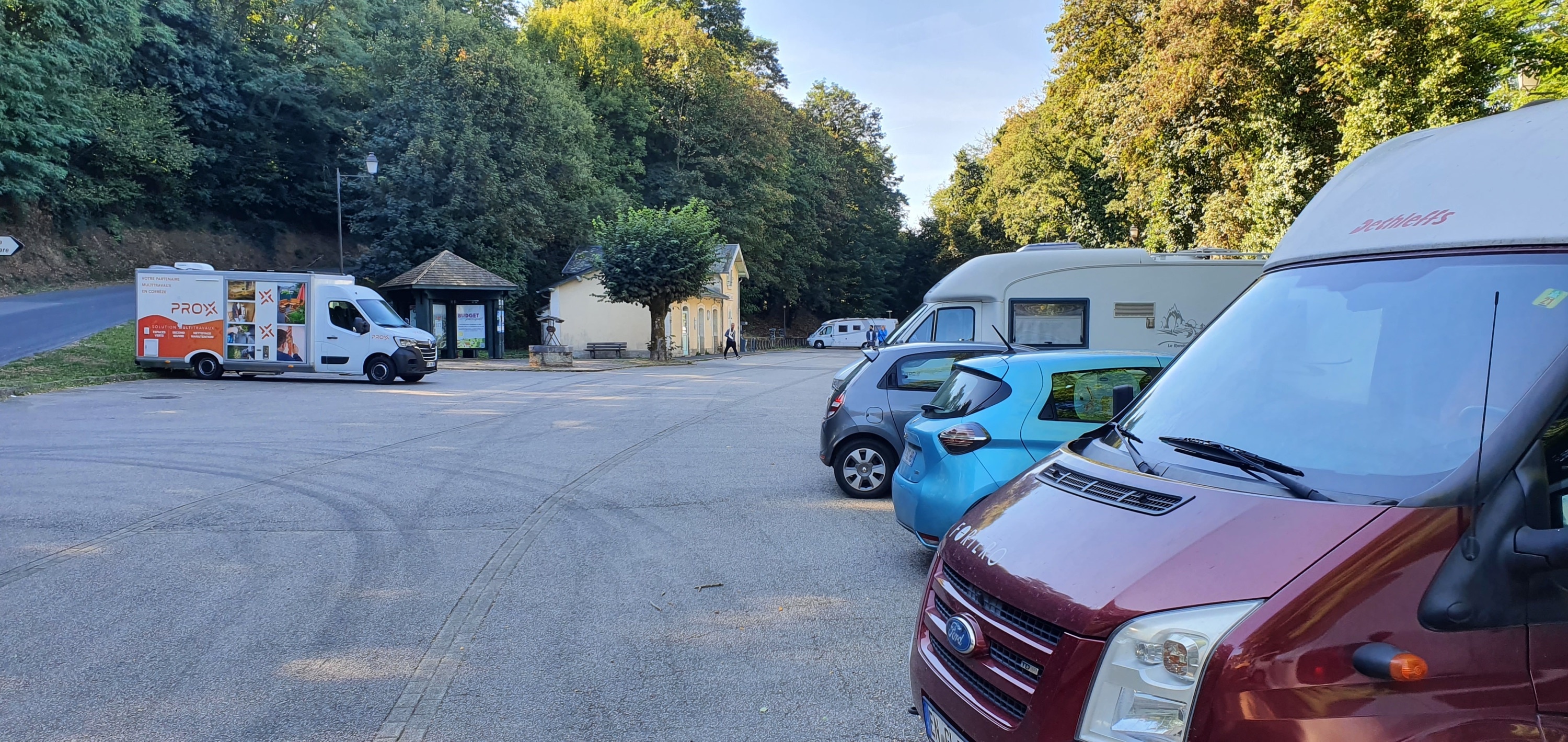 Stellplatz Uzerche — Camperplaats in Uzerche