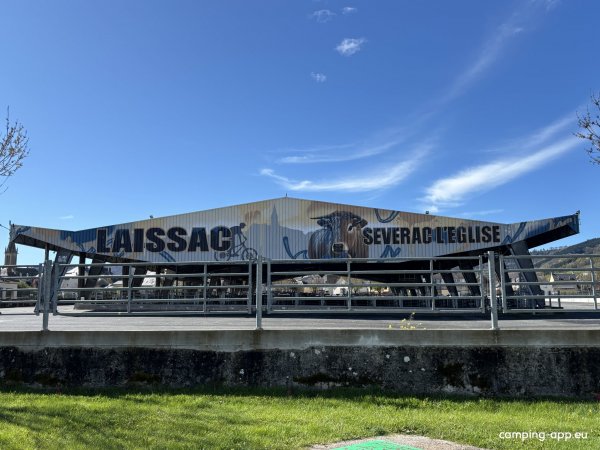Stellplatz Laissac-Sévérac l'Église — Photo 2