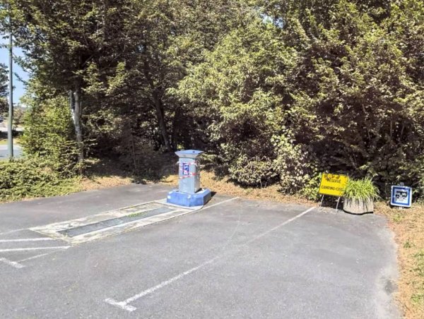 WoMo Stellplatz Plomelin