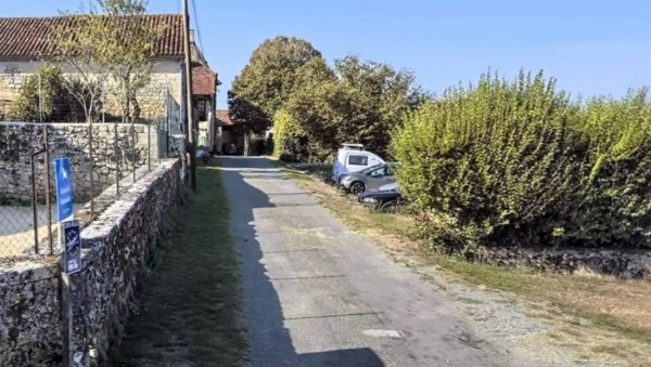 Stellplatz Paussac-et-Saint-Vivien