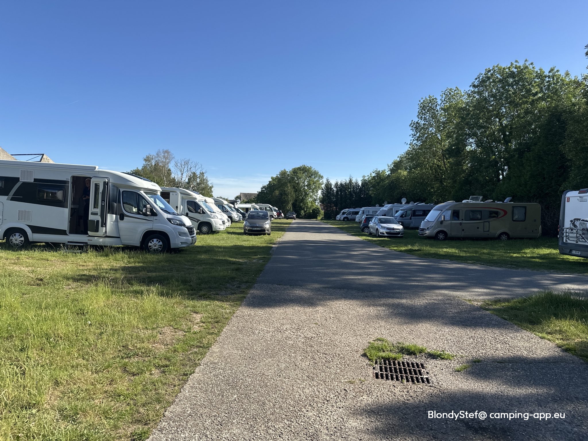 Stellplatz Conty — Sítio para autocaravanas in Conty