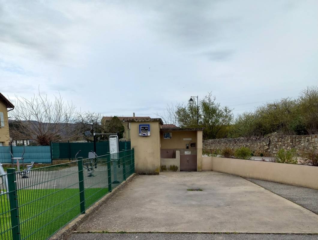 Stellplatz Gervans — Ställplats in Gervans