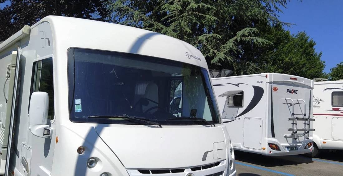 Stellplatz Saint-Pierre-en-Faucigny — Ställplats in Saint-Pierre-en-Faucigny