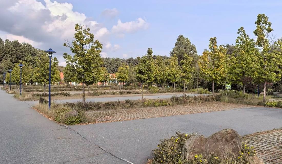 Übernachtungsparkplatz an der Körse-Therme Schirgiswalde — Aparcamiento para pernocta in Schirgiswalde