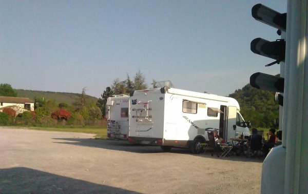 WoMo Stellplatz Alba-la-Romaine