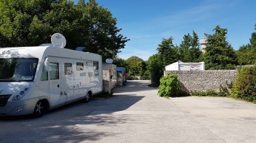 Stellplatz Niort — 露营车营地 in Niort