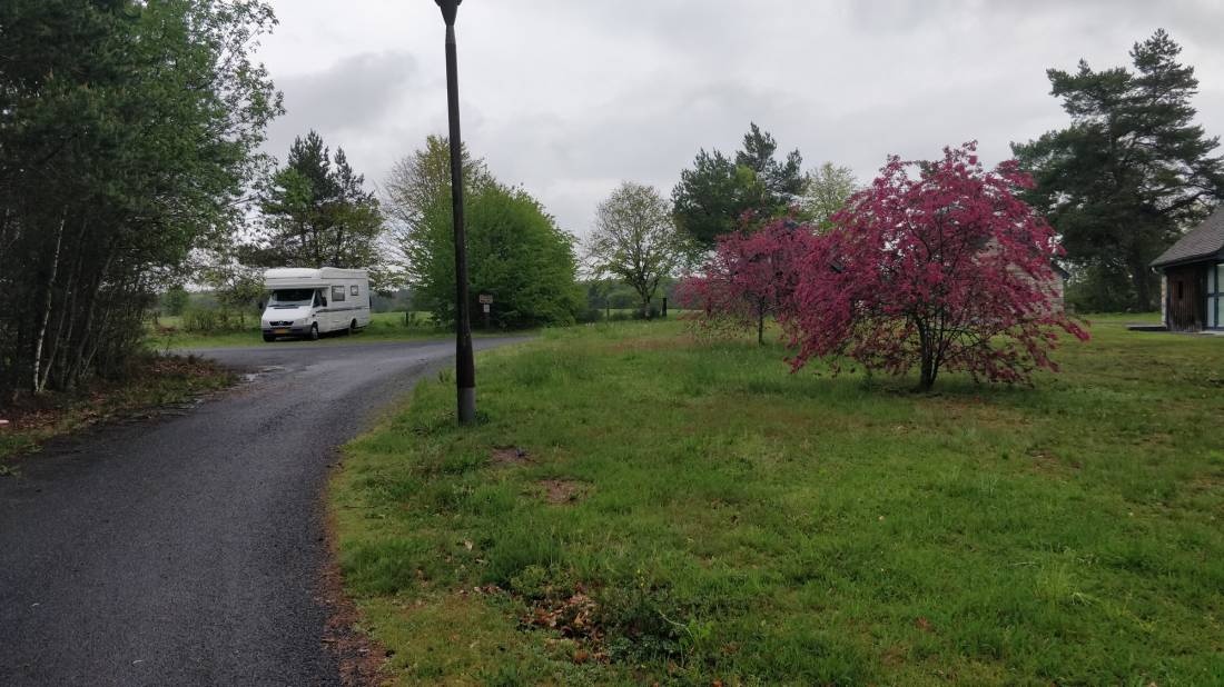 Stellplatz Saint-Germain-près-Herment — Area Autocaravanas in Saint-Germain-près-Herment