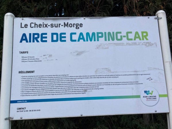 Wohnmobilstellplatz Le Cheix — Photo 3