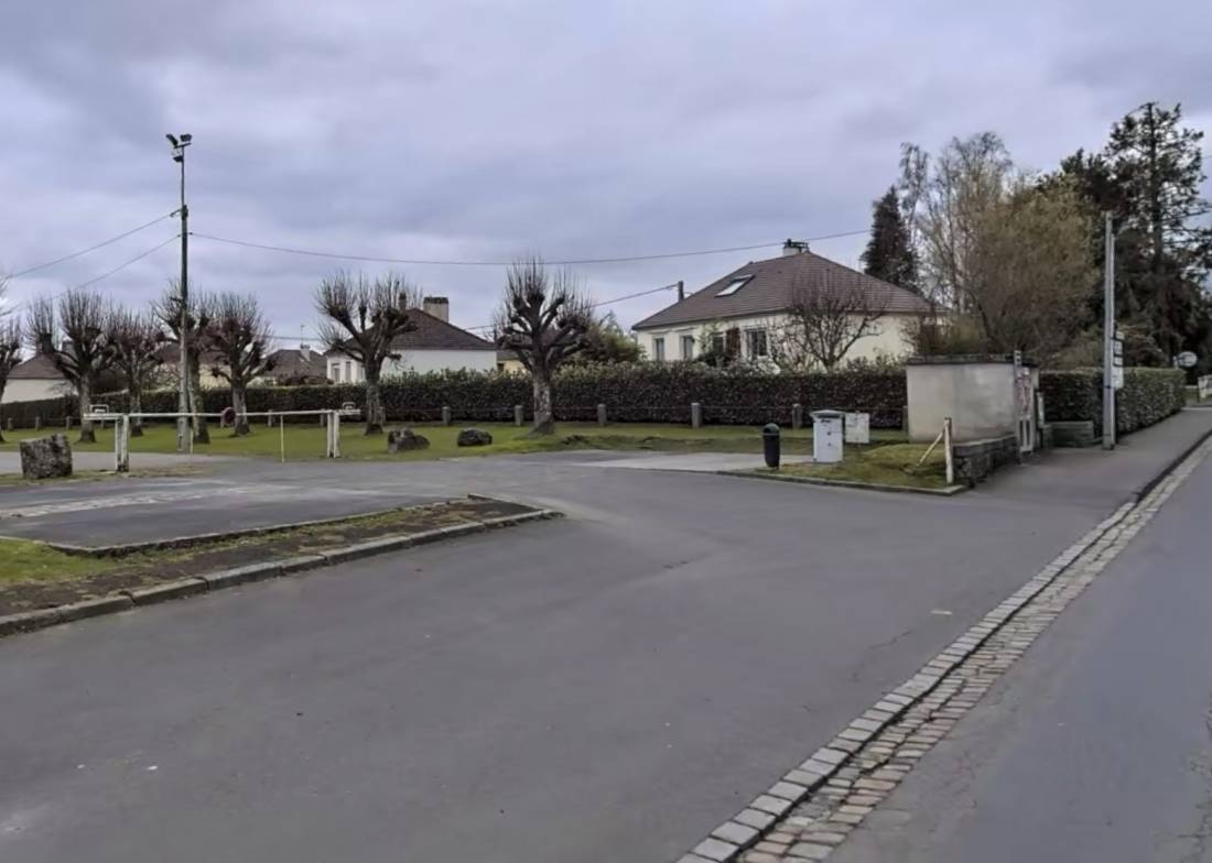 Stellplatz Tinchebray-Bocage — Campervan Site in Tinchebray-Bocage