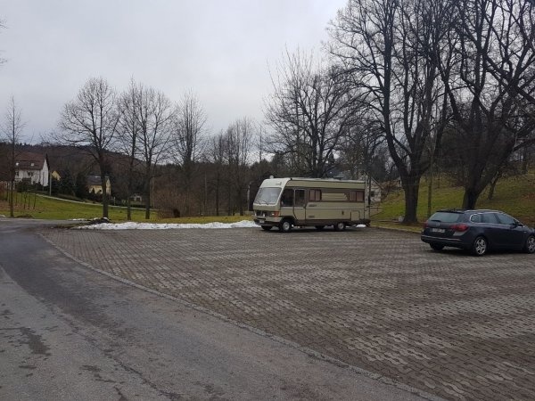 Übernachtungsparkplatz Frauenstein — Parking publiczny in Frauenstein