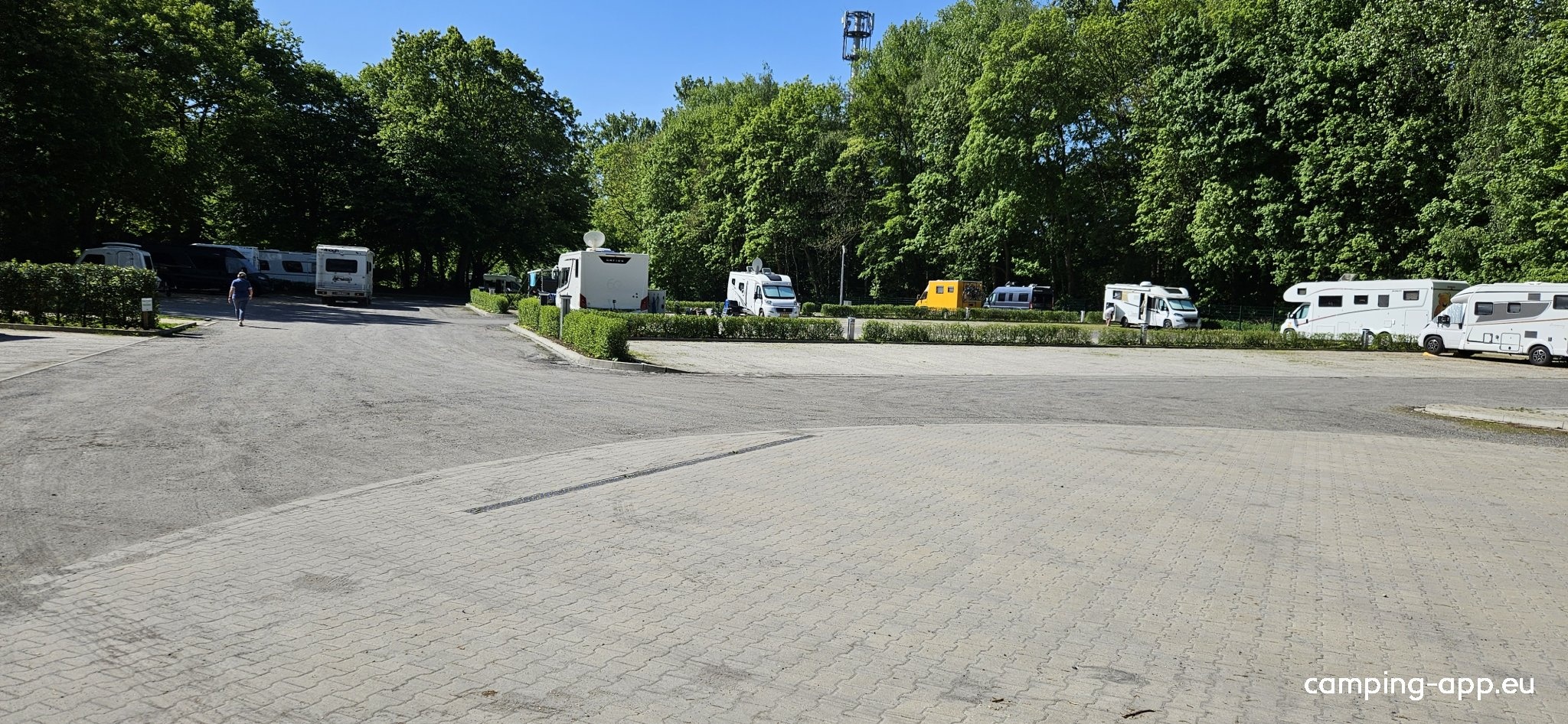 Stellplatz Wischlinger Weg Dortmund — Karavan Sitesi in Dortmund