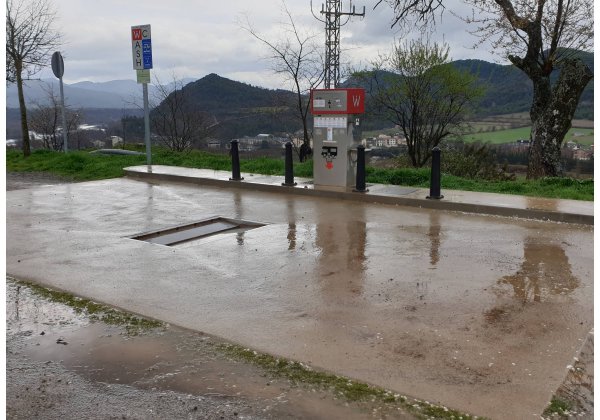 Parking Municipal  Aínsa — Photo 3