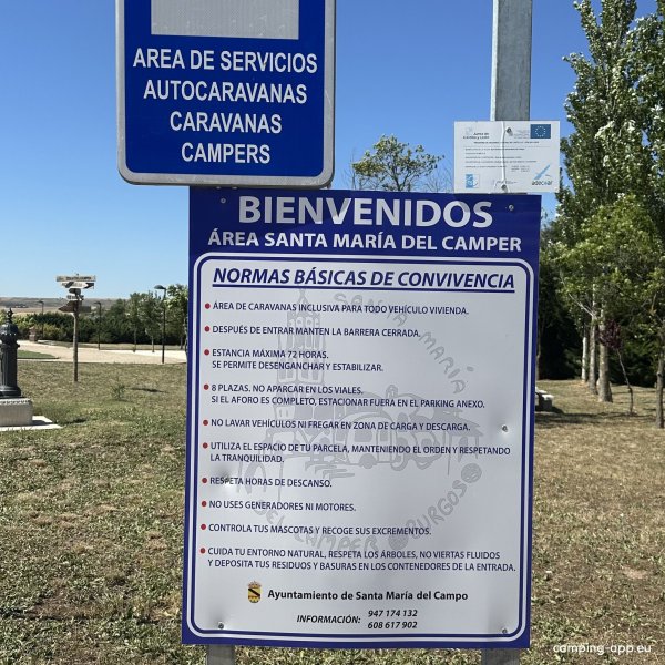 Área de Caravanas de Santa Maria del Campo — Photo 4