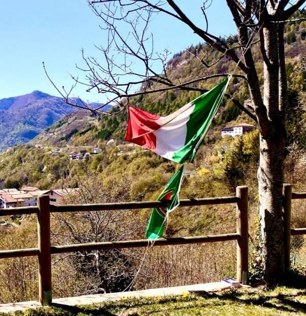 Stellpaltz Gargina Terme — Photo 3