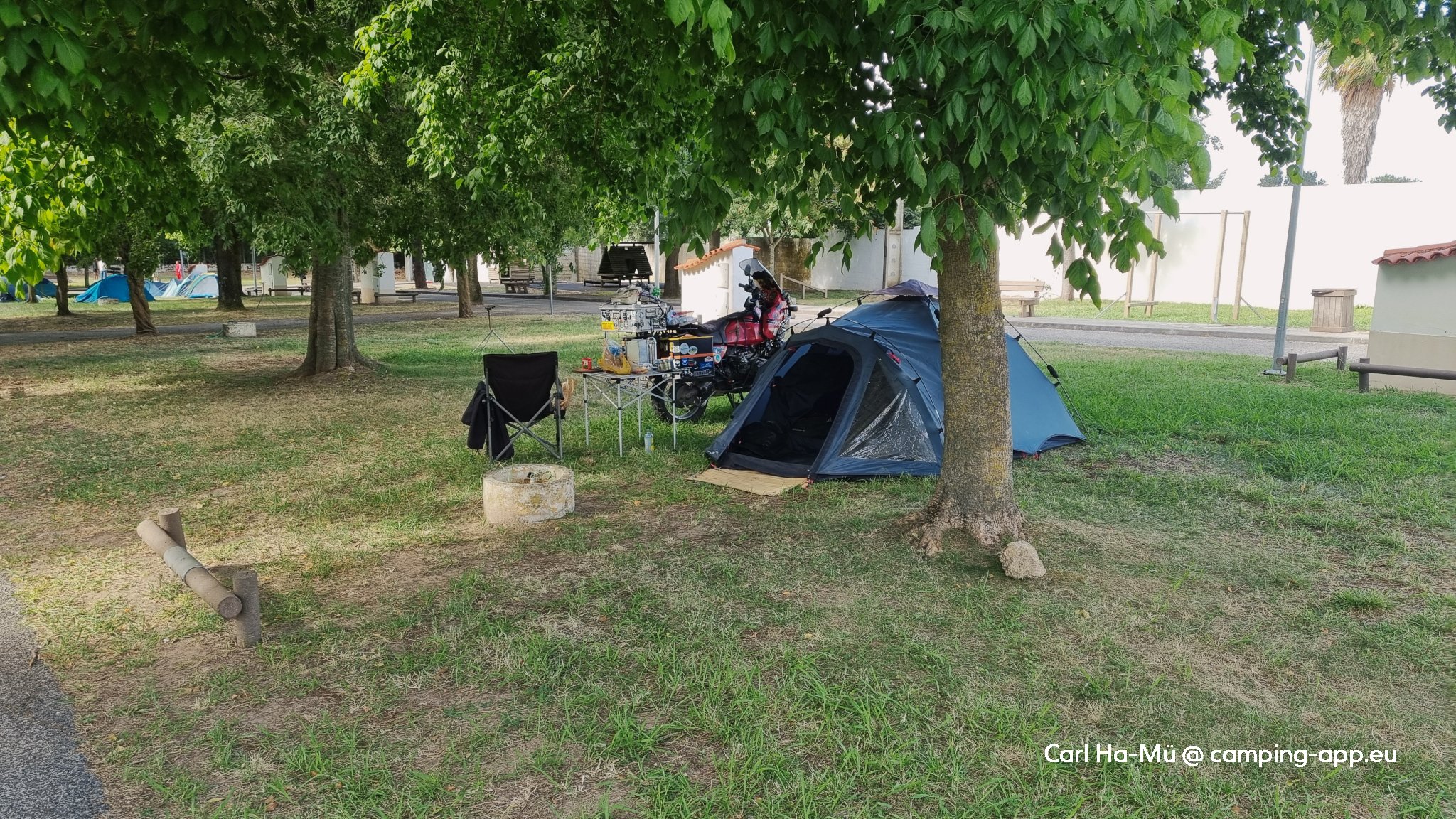 Parque de Campismo Municipal da Golegã — Sítio de acampamento in Golegã