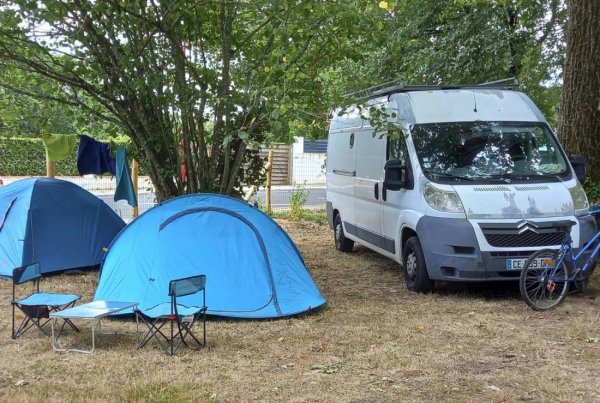 Camping municipal L'Etoile Saint-Hilaire-de-Chaléons — Fotografie 3
