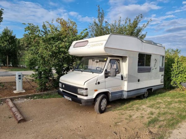 Stellplatz Giffaumont-Champaubert