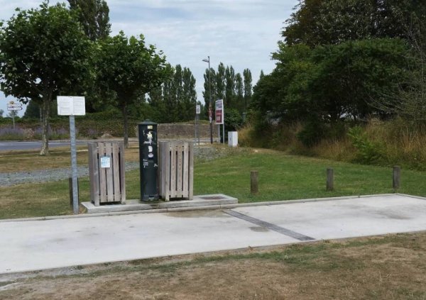 Stellplatz Lessay — Photo 2