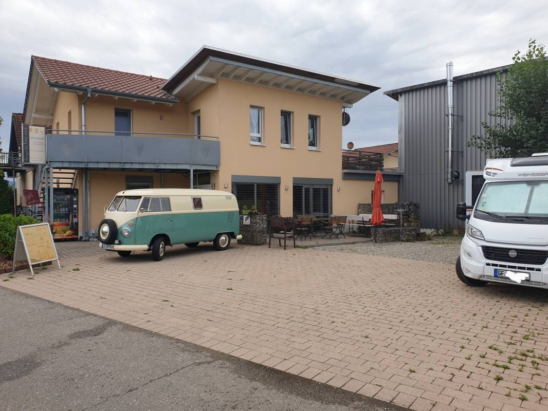 Weingut Schweizer — Vintillverkare in Ihringen