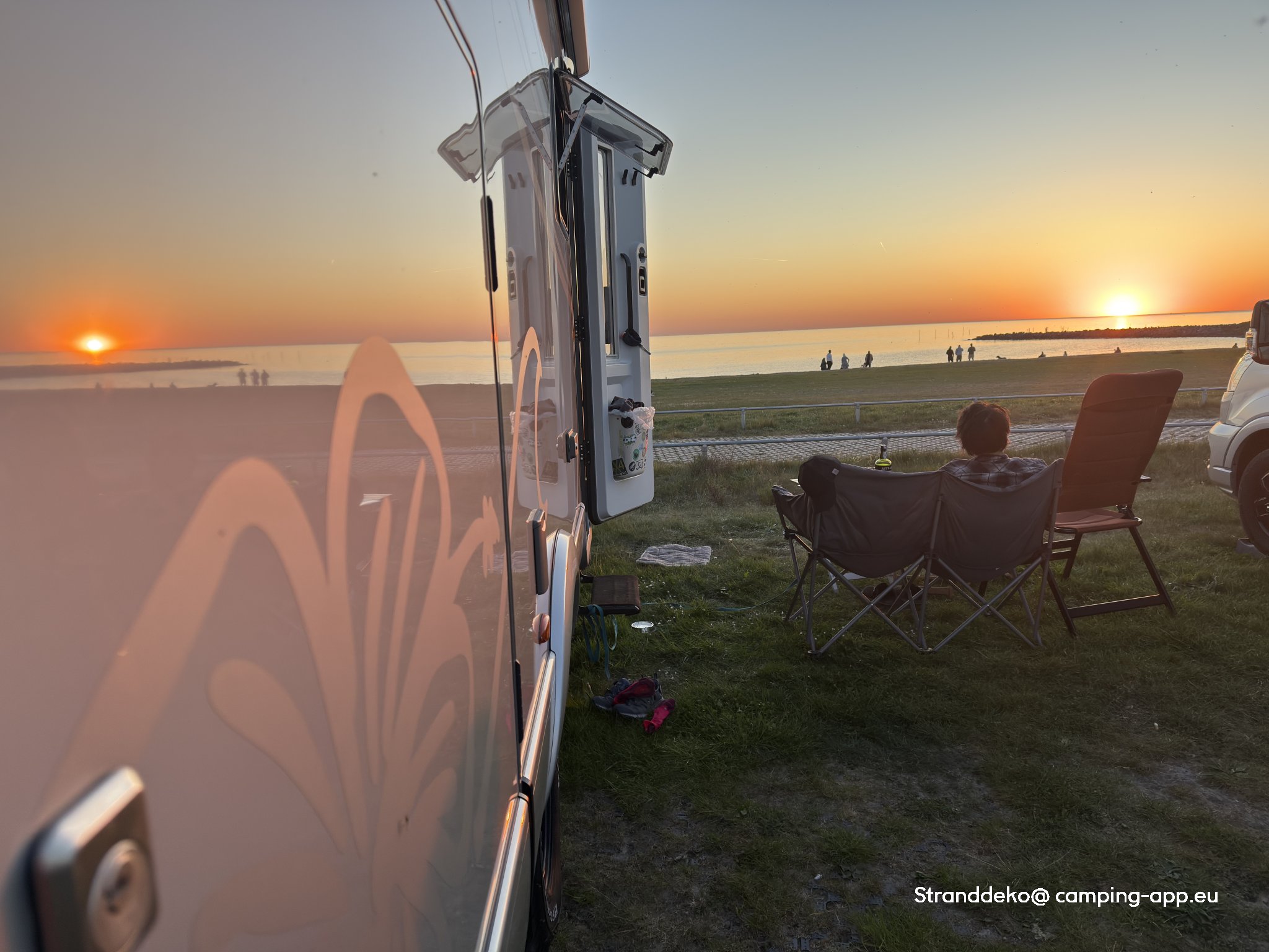 Camp & Surf Markermeer — Foto 2