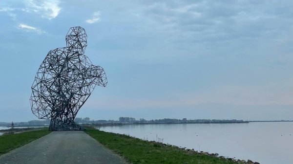 Camp & Surf Markermeer — Photo 5