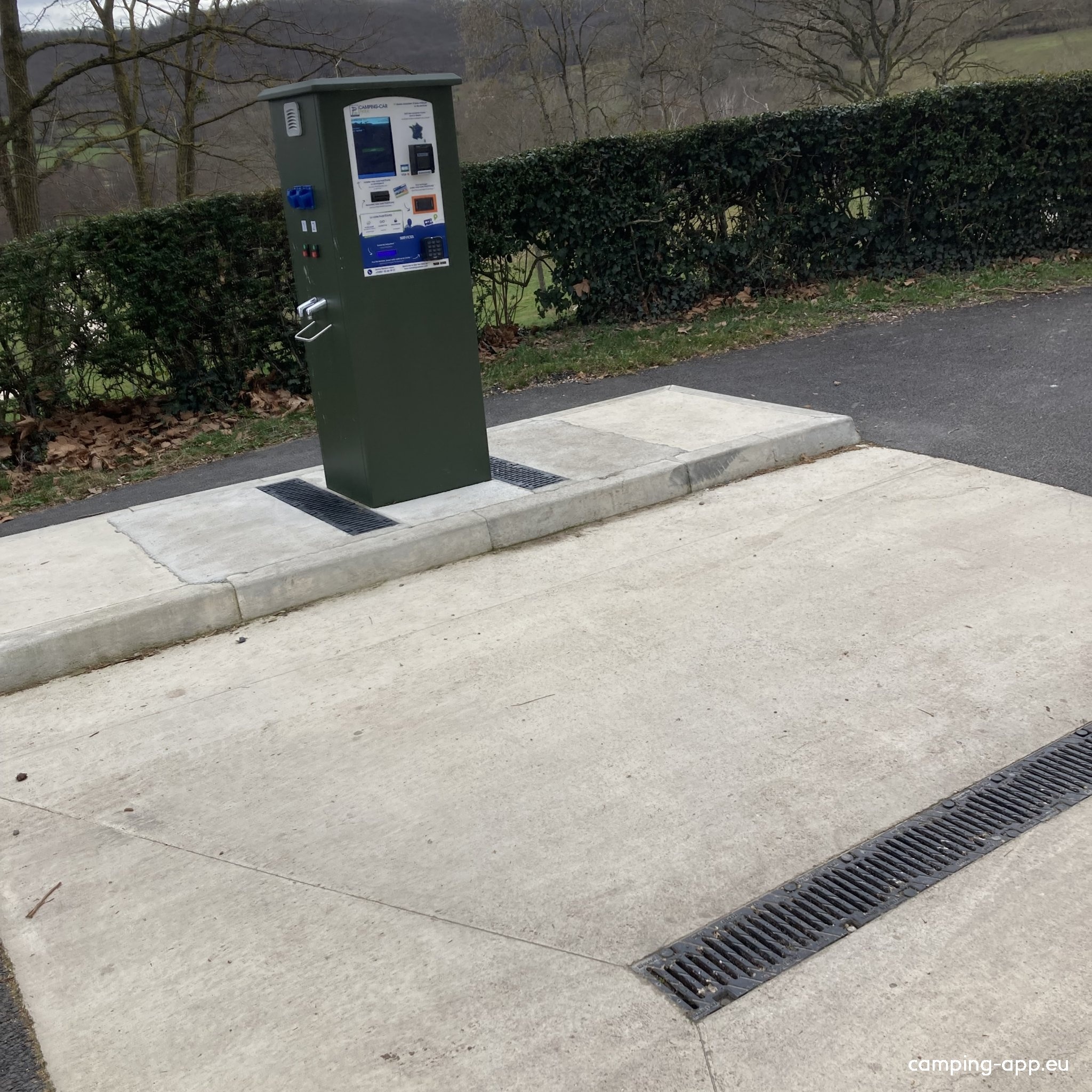 Camping-Car Park — Місце для кемперів in Autun