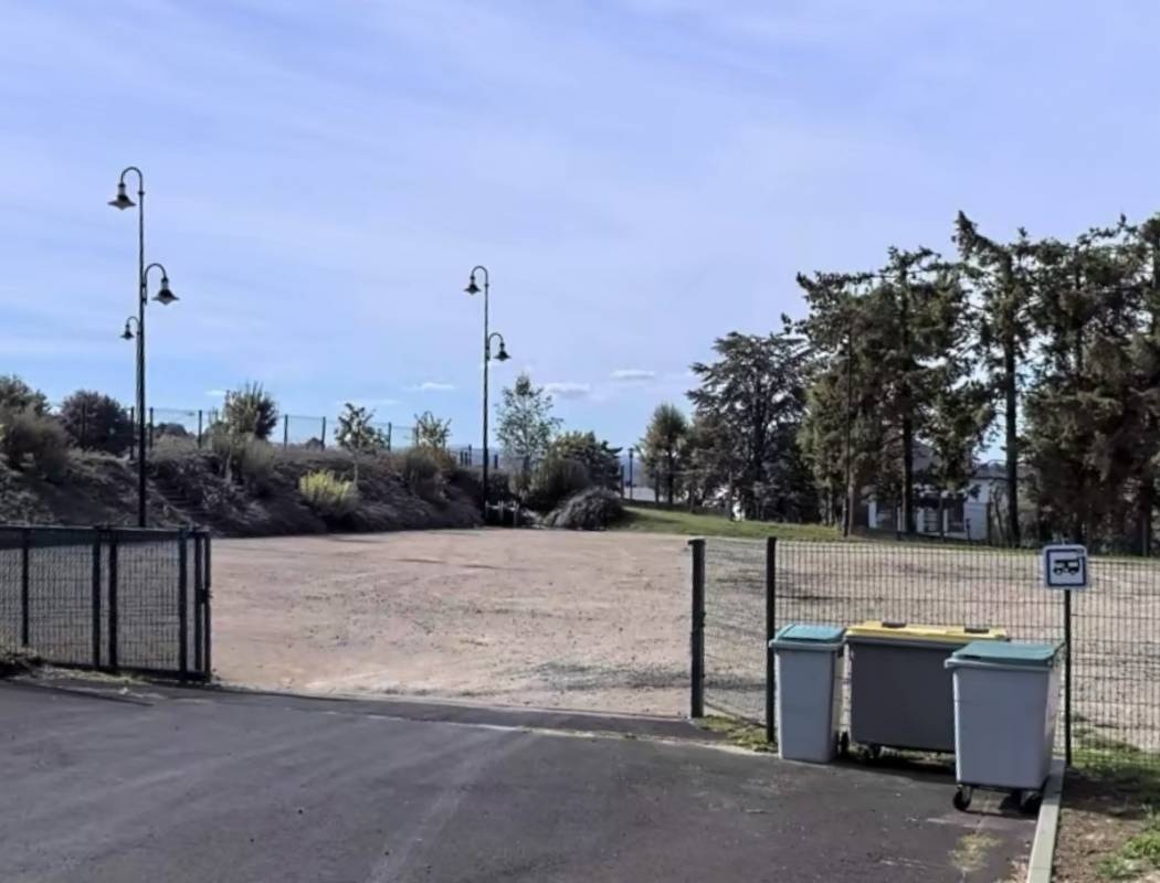 Stellplatz Pierrefort — Camperplads in Pierrefort