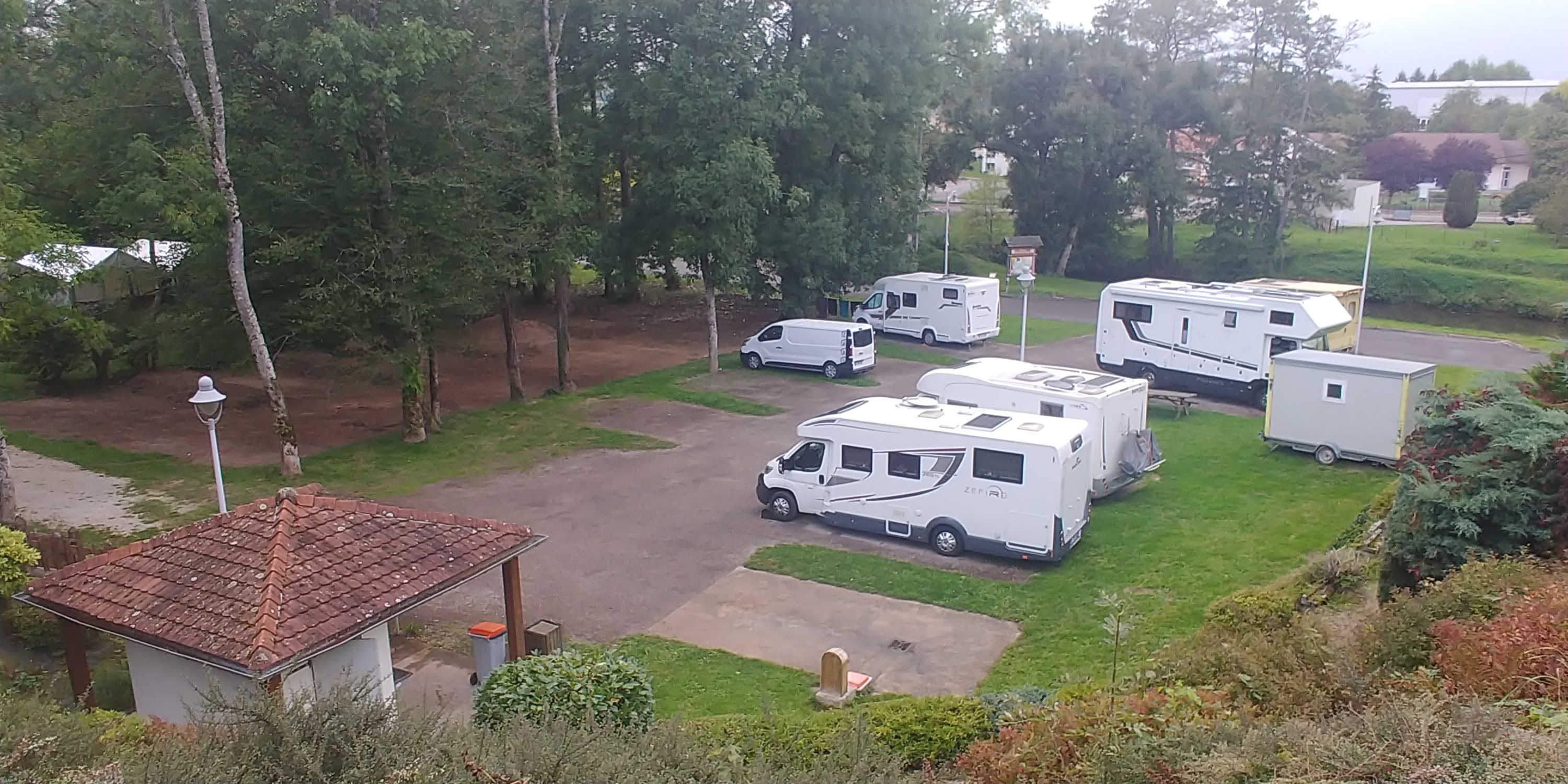 Stellplatz Monthureux — Campervan Site in Monthureux-sur-Saône