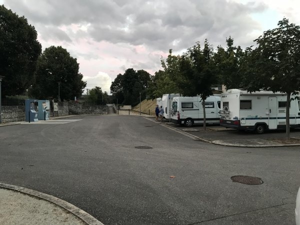 Stellplatz Commercy — Campervan Site in Commercy