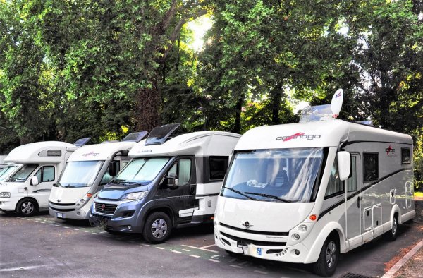 Stellplatz Reims — Photo 4